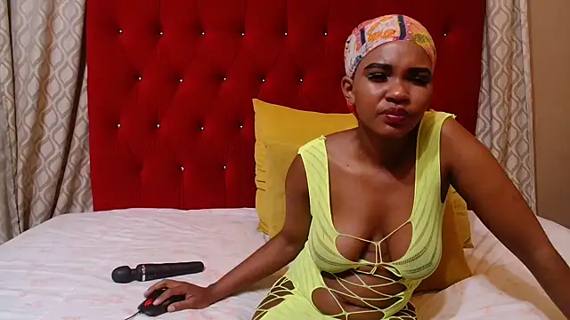 Snapshot of Hotsexyberry21 chatting on September 2025 08:22:01 PM Hotsexyberry21 online show from September 2025 08:22:01 PM