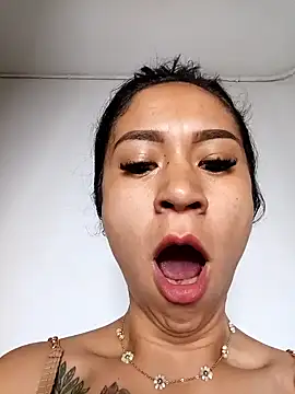 Snapshot of Liahdiaz_ chatting on October 2025 04:08:01 PM Liahdiaz online show from October 2025 04:08:01 PM