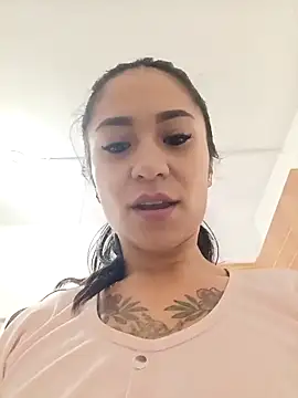 Snapshot of Liahdiaz_ chatting on October 2025 01:34:02 PM Liahdiaz online show from October 2025 01:34:02 PM