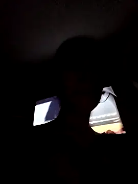 Snapshot of Liahdiaz_ chatting on December 2025 12:14:01 PM Liahdiaz online show from December 2025 12:14:01 PM