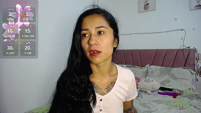Liahdiaz  online show from May 2026 02:03:02 PM