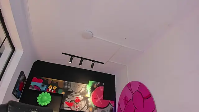 Snapshot of miIa_bratz chatting on February 2026 07:34:02 PM miIa bratz online show from February 2026 07:34:02 PM