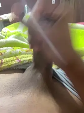 marcqueim online show from November 2025 03:49:02 AM