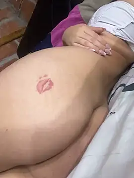 Snapshot of RAKEL37 chatting on October 2025 04:15:01 AM RAKEL37 online show from October 2025 04:15:01 AM