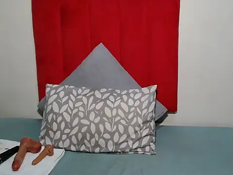 Snapshot of GorillaGripCunt77 chatting on September 2025 01:49:02 AM GorillaGripCunt77 online show from September 2025 01:49:02 AM