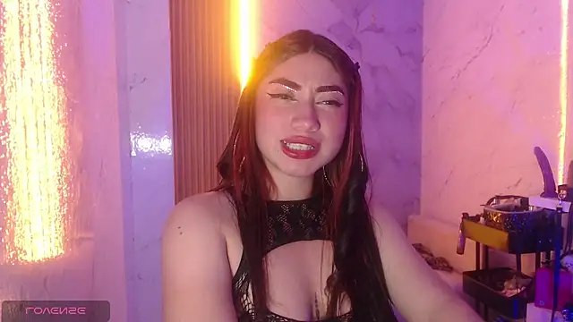 Sophia tf online show from May 2026 09:28:01 AM