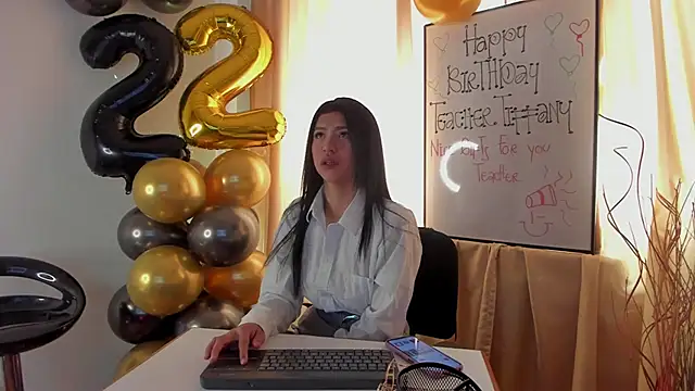 Tiffany Nm online show from September 2025 01:59:02 PM