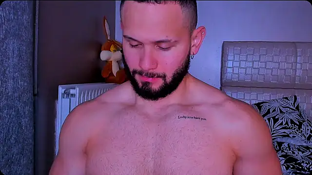 andrewcorey1 online show from October 2025 11:27:01 PM
