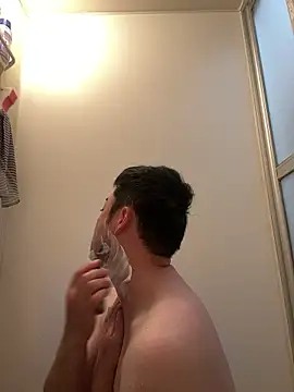 Snapshot of shin0689 chatting on January 2026 10:25:01 PM shin0689 online show from January 2026 10:25:01 PM