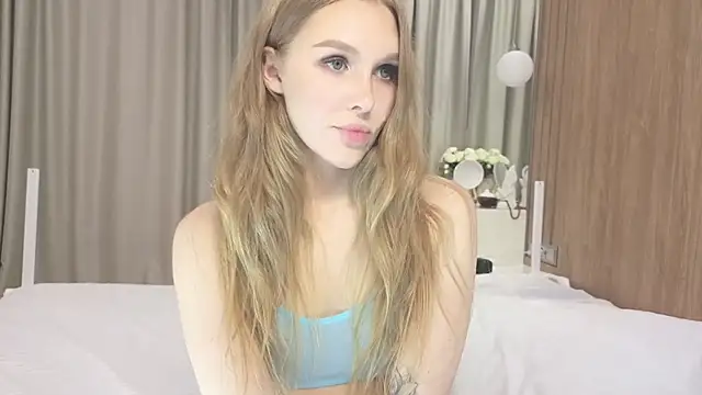 Brigitte Bardot online show from October 2025 08:06:01 AM