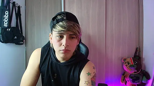 Snapshot of brunothompson3 chatting on September 2025 11:19:01 PM brunothompson3 online show from September 2025 11:19:01 PM