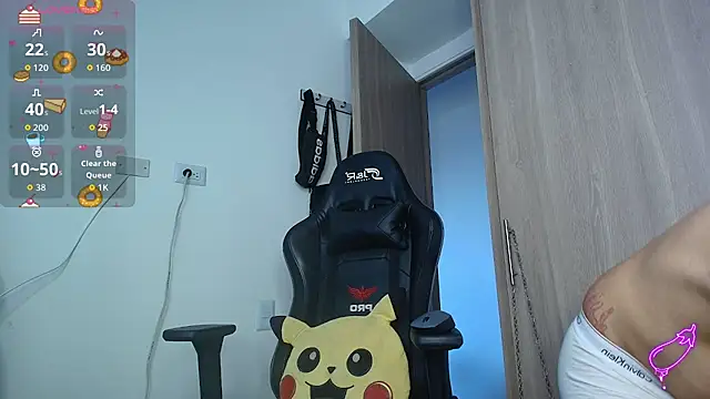 Snapshot of brunothompson3 chatting on October 2025 10:29:02 PM brunothompson3 online show from October 2025 10:29:02 PM