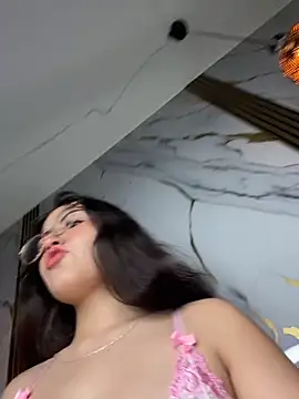 Snapshot of Gaby-Herrera chatting on September 2025 08:23:01 PM Gaby-Herrera online show from September 2025 08:23:01 PM