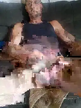 Snapshot of Solostroker39 chatting on November 2025 04:05:01 PM Solostroker39 online show from November 2025 04:05:01 PM