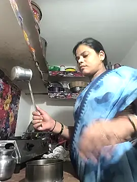 Snapshot of Setty54 chatting on September 2025 10:26:01 PM Setty54 online show from September 2025 10:26:01 PM