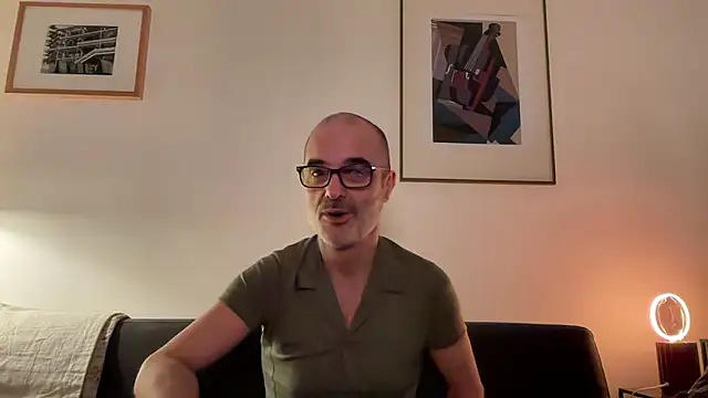 Snapshot of Milkywaymen chatting on January 2026 07:26:01 PM Milkywaymen online show from January 2026 07:26:01 PM