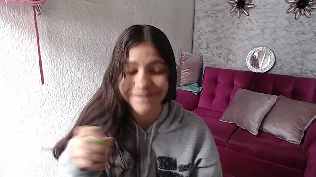 Evagirl69 online show from May 2026 12:22:01 PM