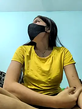 Alexa9k7 online show from October 2025 06:27:02 PM