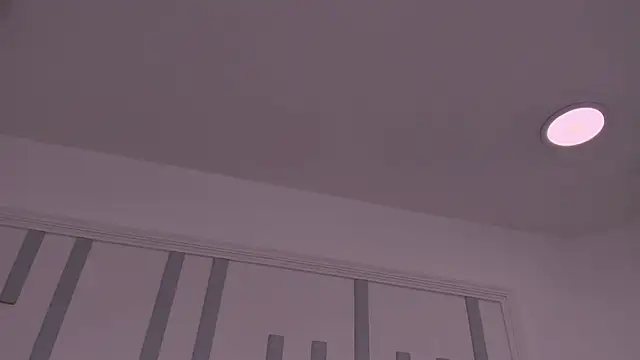 scarletross  online show from May 2026 03:06:02 PM