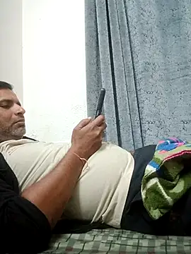 vardh033 online show from March 2026 02:42:01 PM