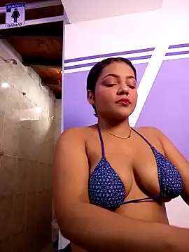 veronica em1 online show from April 2026 02:12:02 PM