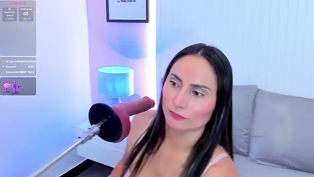 Snapshot of lauren_stone_ chatting on February 2026 06:48:01 PM lauren stone online show from February 2026 06:48:01 PM