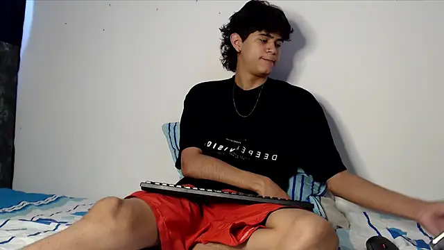 alexmark  online show from May 2026 03:10:01 PM