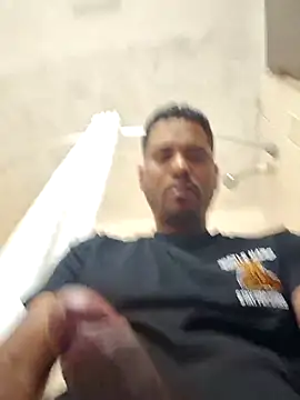 Snapshot of Danypeluche chatting on October 2025 04:21:01 AM Danypeluche online show from October 2025 04:21:01 AM