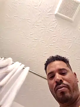 Snapshot of Danypeluche chatting on October 2025 03:52:02 AM Danypeluche online show from October 2025 03:52:02 AM