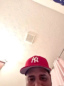 Snapshot of Danypeluche chatting on November 2025 03:43:02 PM Danypeluche online show from November 2025 03:43:02 PM