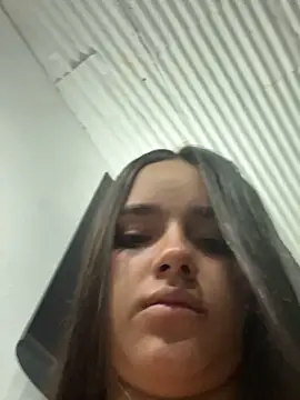 Luciaparker03 online show from November 2025 01:42:01 AM