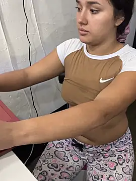 Luciaparker03 online show from February 2026 03:34:02 AM