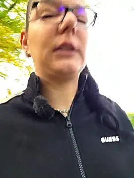 Swiss Lady online show from October 2025 11:34:02 AM