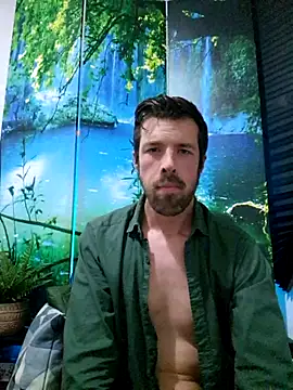 Snapshot of welcome-to-the-jungle chatting on October 2025 06:52:01 PM welcome-to-the-jungle online show from October 2025 06:52:01 PM