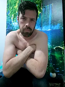 Snapshot of welcome-to-the-jungle chatting on March 2026 09:10:01 PM welcome-to-the-jungle online show from March 2026 09:10:01 PM