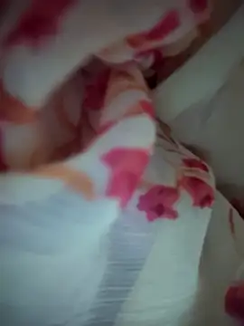 Snapshot of Monika_thakurr chatting on February 2026 03:32:01 AM Monika thakurr online show from February 2026 03:32:01 AM