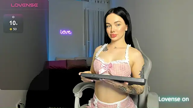SelinaStorm online show from May 2026 11:54:01 PM