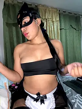 Snapshot of Kyra__Rose chatting on November 2025 03:27:02 AM Kyra Rose online show from November 2025 03:27:02 AM