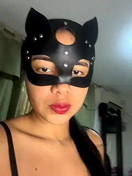 Snapshot of Kyra__Rose chatting on November 2025 12:31:02 AM Kyra Rose online show from November 2025 12:31:02 AM