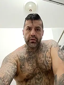 Snapshot of Fatboy909 chatting on April 2026 10:09:02 AM Fatboy909 online show from April 2026 10:09:02 AM