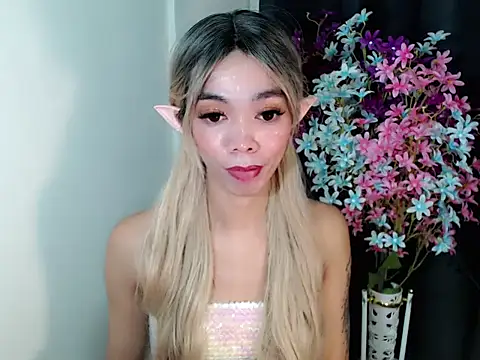 diamondnaked  online show from October 2025 12:06:01 PM