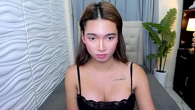 Patricia Anderson online show from October 2025 04:44:02 AM