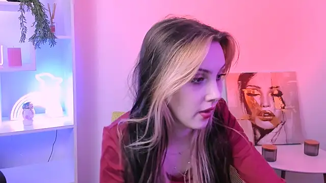 luna tin online show from October 2025 12:33:02 AM