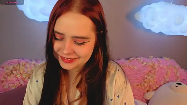 Alis Platt online show from May 2026 01:00:01 AM