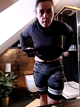 Blackariel online show from March 2026 07:13:02 AM