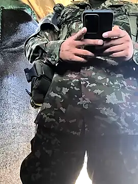 lamejorpene online show from February 2026 05:13:02 PM