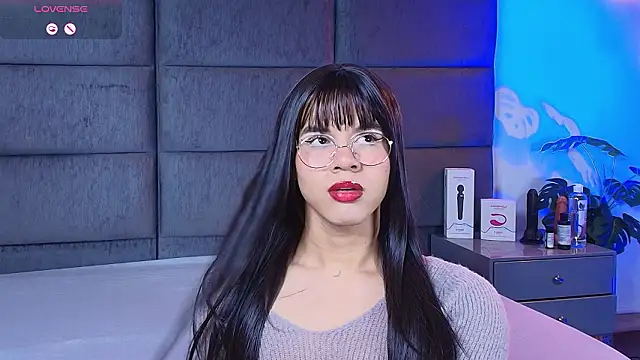 Slenna Moon online show from February 2026 01:02:02 AM