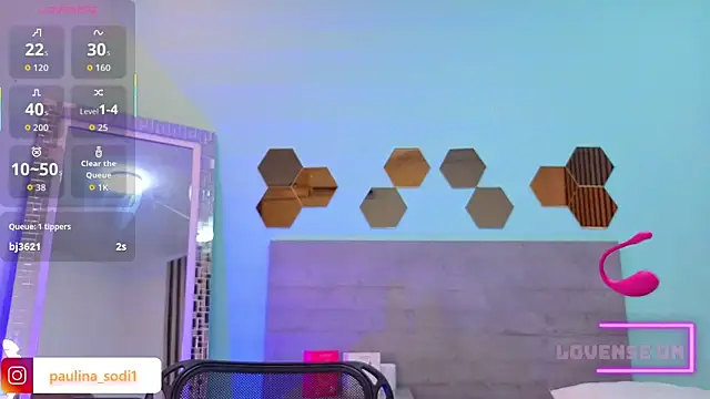 Paulina Sodi online show from April 2026 07:29:01 PM