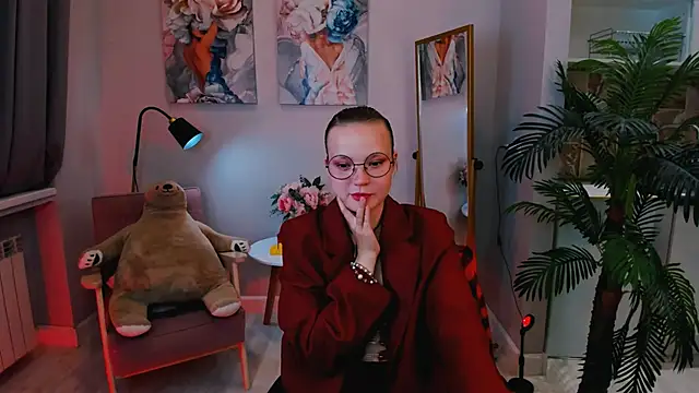 Ginger Emma online show from September 2025 08:52:02 PM