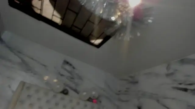 Ari and Storm online show from September 2025 01:33:01 PM